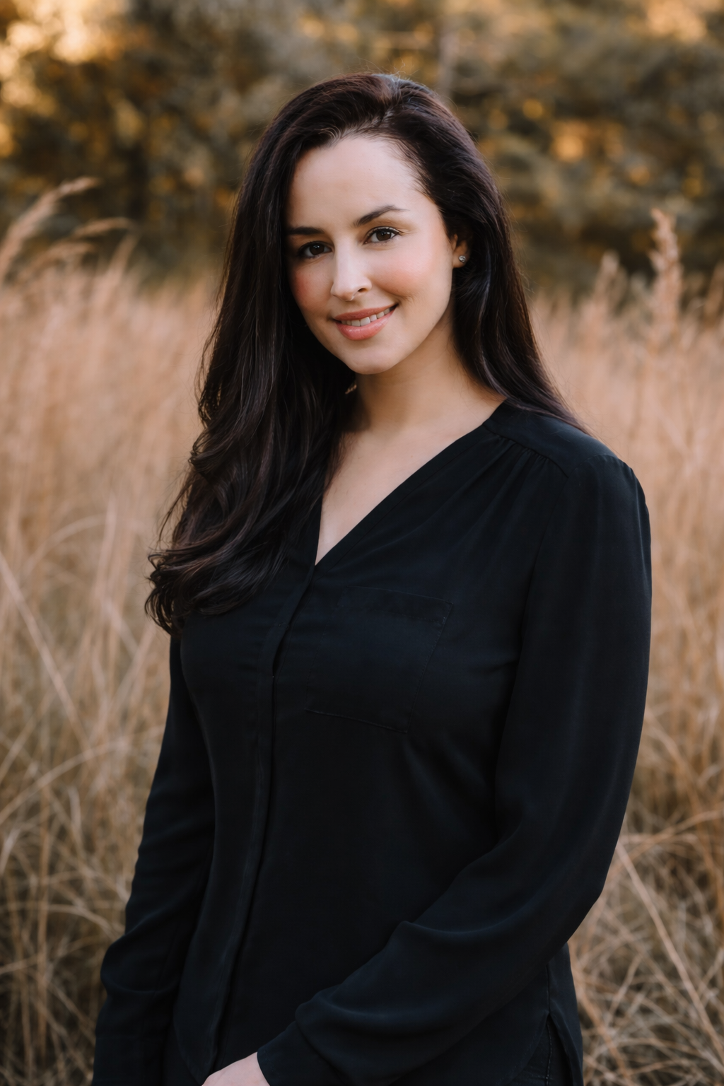 Professional portrait of Liz Manoah, BSN, RN, IBCLC, lactation consultant